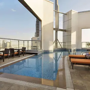 4* Hotel Ramada Corniche